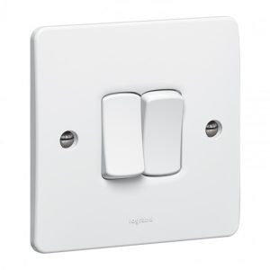 Legrand - 2G 1W 10Ax -730024